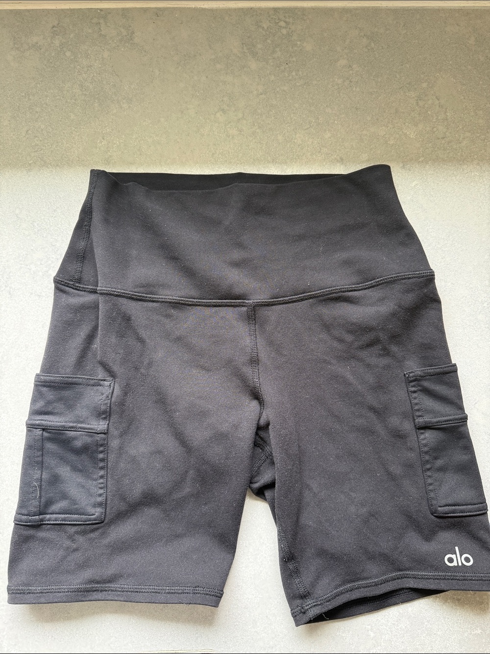 ALO Yoga Black High-Waist Cargo Bike Shorts
